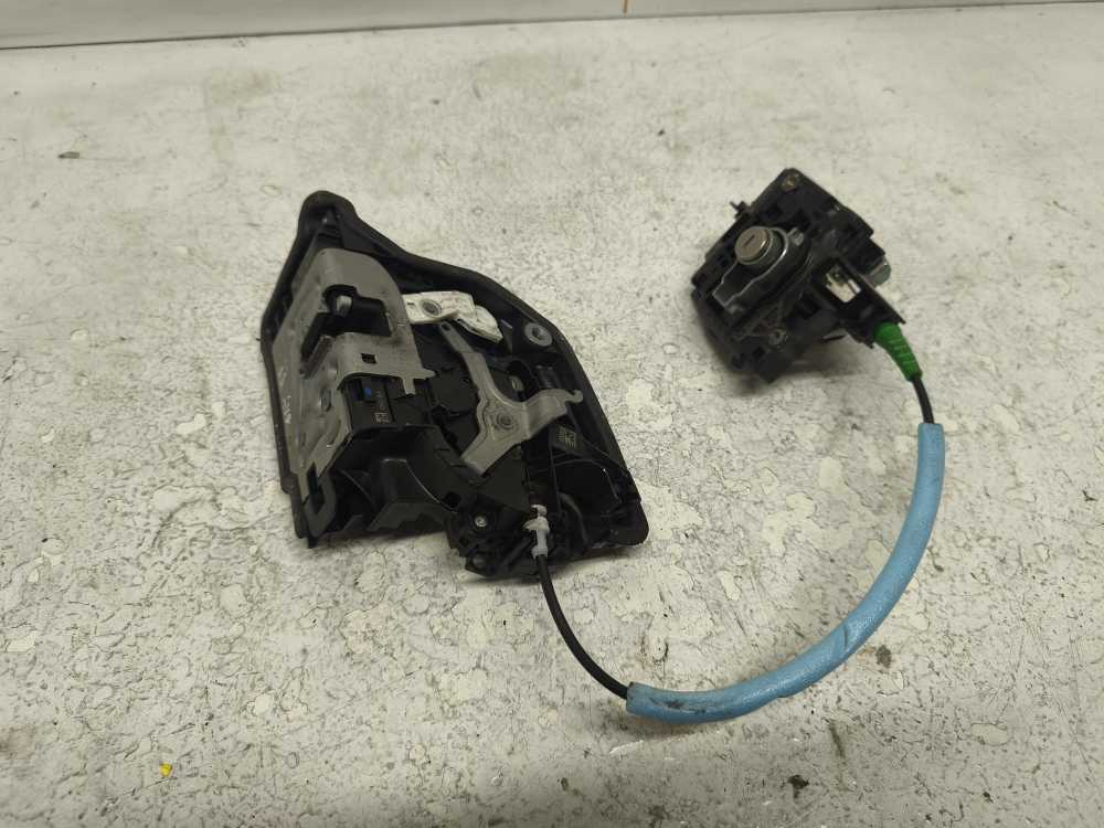 SERRURE DE PORTE AVANT GAUCHE BMW - Vue 2